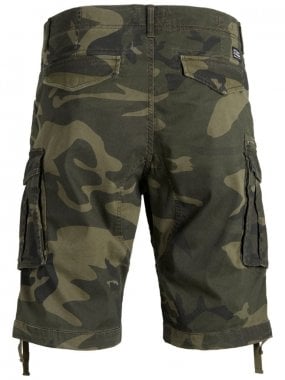 Camo cargo shorts 2