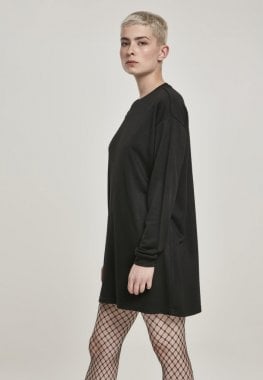 Kort svart långarmad klänning profil