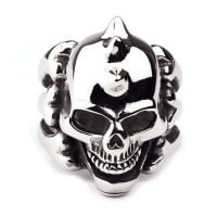 Spiky skull ring