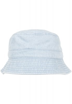 Ljusblå bucket hat i jeanstyg 1