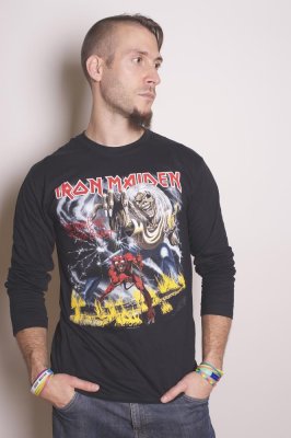 Iron Maiden longsleeve herr: Number of the beast fram modell