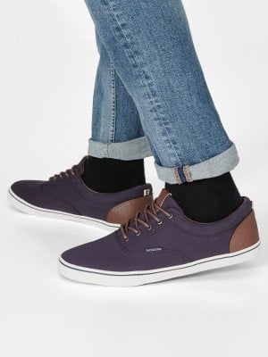 Marinblå sneakers med bruna detaljer 1