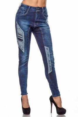 Mörkblå jeans med slitningar