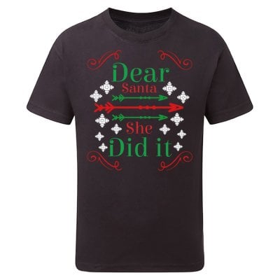 Dear santa she did it T-shirt barn